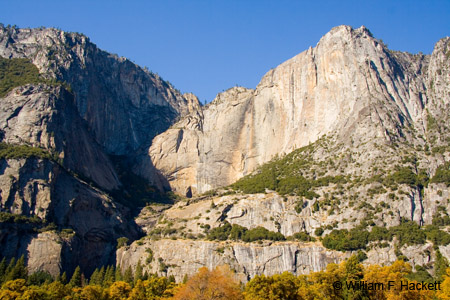 YosemiteFallsOct0019